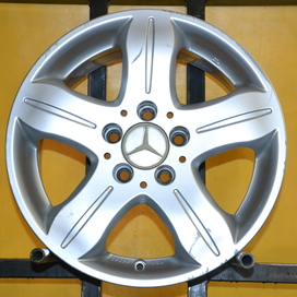 Használt Mercedes (2237)(HA3507301)(JF)Használt alufelni 16coll 5x112